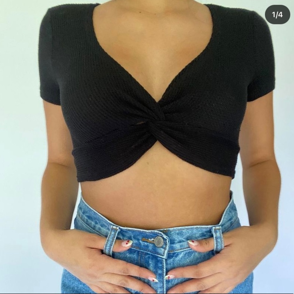 Black crop top